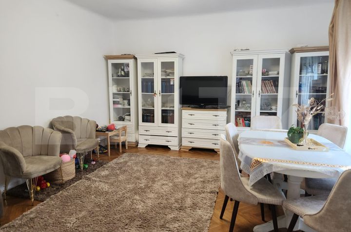 Casă - 3 camere de vanzare TARGU MURES - Mures anunturi imobiliare Mures