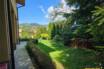 Casă - 7 camere de vanzare BRAN - Brasov anunturi imobiliare Brasov