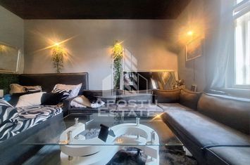 Garsoniera, 30 mp utili, zona Centrala anunturi imobiliare Arad