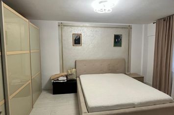 Apartament 3 camere de vanzare RADAUTI - Suceava anunturi imobiliare Suceava