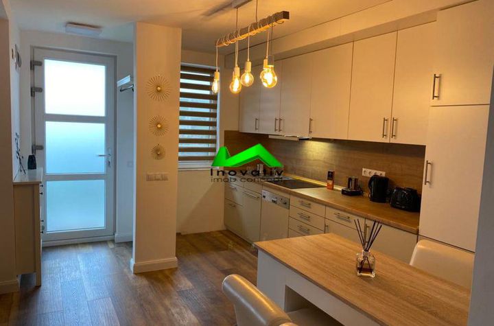 Vilă - 5 camere de vanzare TURNISOR - Sibiu anunturi imobiliare Sibiu