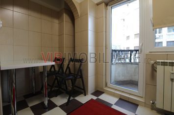 Decebal - Piata Alba Iulia - vedere bulevard - bloc mixt - 2 balcoane anunturi imobiliare Bucuresti