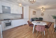 280.000 €, Apartament 3 camere