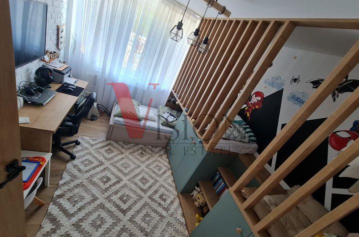 Apartament 3 camere de vanzare GRIGORESCU - Cluj anunturi imobiliare Cluj