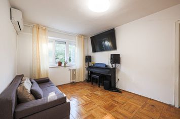 Apartament cu 2 camere la etaj 3 Calea Romanilor – Str. Haiducilor anunturi imobiliare Arad