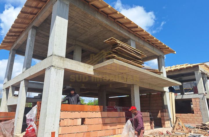 CASA INDIVIDUALA P+1+POD-4 CAMERE-METROU BERCENI anunturi imobiliare Bucuresti