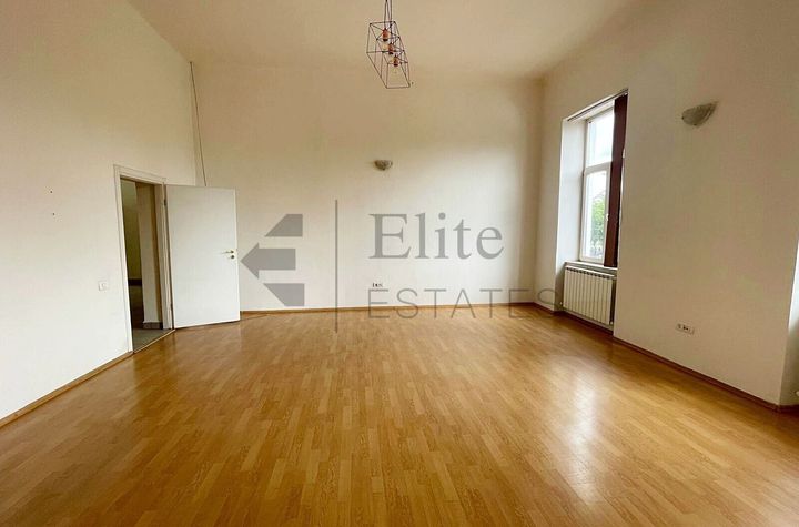 Apartament central I Zona Facultatii de Medicina anunturi imobiliare Bihor