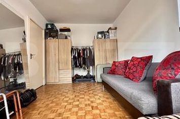 Apartament 2 camere de vanzare ROGERIUS - Bihor anunturi imobiliare Bihor