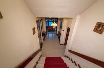 Hotel / Pensiune cu 10 camere de vânzare - afacere la cheie anunturi imobiliare Sibiu