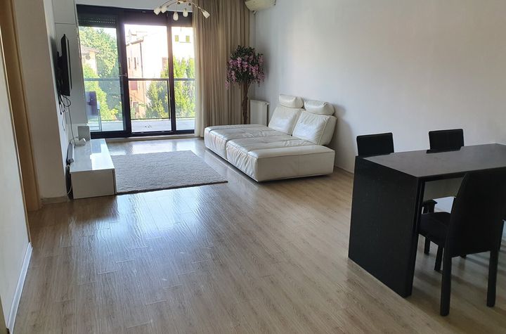 Apartament 4 camere de vanzare DOMENII - Bucuresti anunturi imobiliare Bucuresti