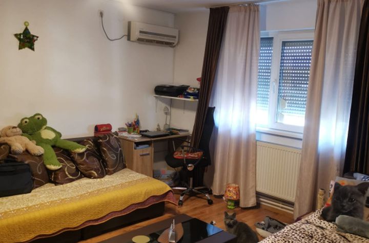 Apartament 2 camere de vanzare ROVINE - Dolj anunturi imobiliare Dolj