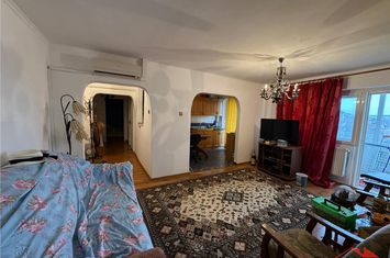 Apartament 4 camere de vanzare CENTRAL - Vrancea anunturi imobiliare Vrancea
