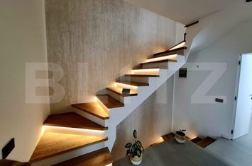 Casă - 4 camere de vanzare CLUJ-NAPOCA - Cluj anunturi imobiliare Cluj
