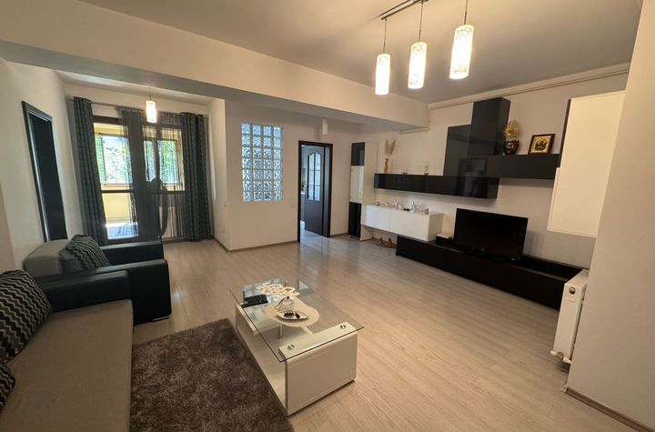 Cartierul Latin 2 Camere 72 mp Centrala 1/8 anunturi imobiliare Bucuresti