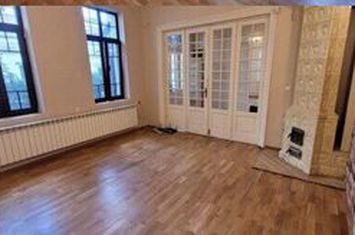 Vilă - 5 camere de vanzare P-TA UNIRII - Bucuresti anunturi imobiliare Bucuresti