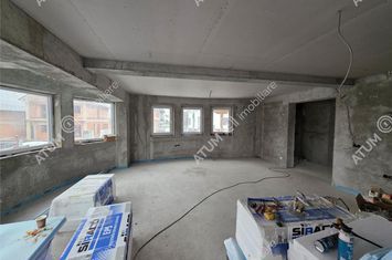 Casă - 5 camere de vanzare CISNADIE - Sibiu anunturi imobiliare Sibiu