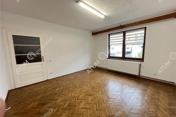 Vilă - 3 camere de vanzare CALEA DUMBRAVII - Sibiu anunturi imobiliare Sibiu