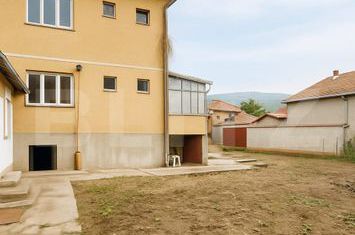 Vilă - 4 camere de vanzare CUGIR - Alba anunturi imobiliare Alba