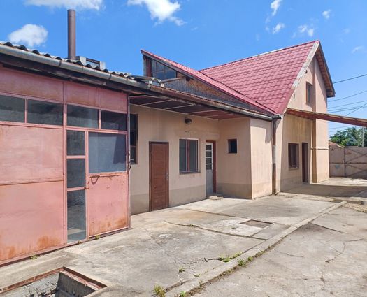Casă 3 cam Cantemir, 92 mp