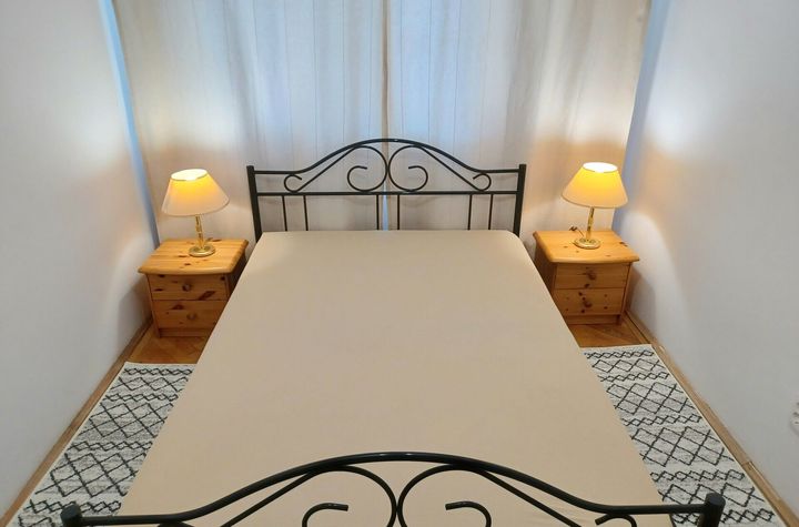 Chirie, apartament 2 camere, ultracentral, Oradea anunturi imobiliare Bihor