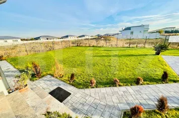 Casă - 4 camere de vanzare CORBEANCA - Bucuresti anunturi imobiliare Bucuresti