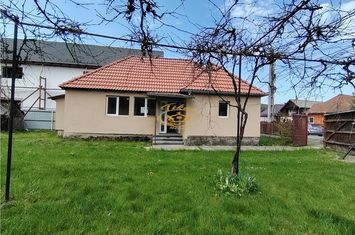 Casă - 3 camere de vanzare PRAID - Harghita anunturi imobiliare Harghita