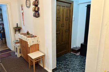 Apartament 3 camere de vanzare CENTRAL - Mures anunturi imobiliare Mures