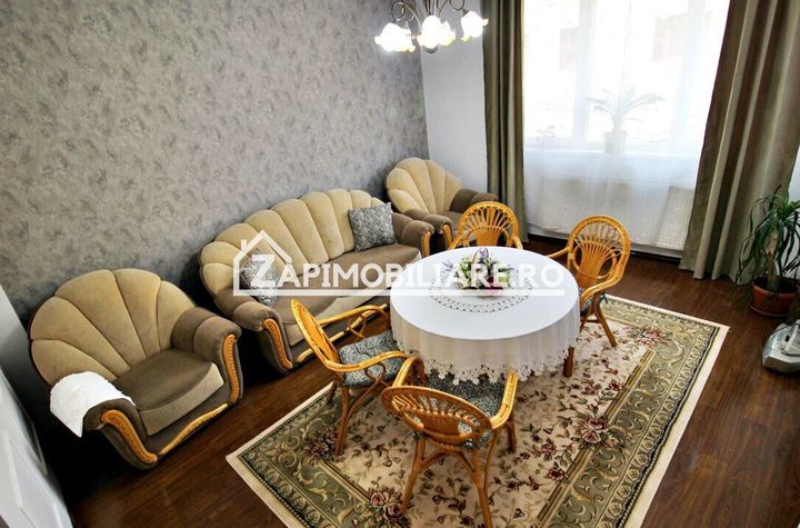 Casa 4 camere,2 băi,140 mp,  zona Centrală anunturi imobiliare Mures