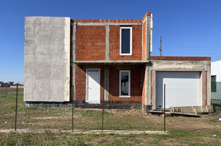 Vilă - 5 camere de vanzare SANTANDREI - Bihor anunturi imobiliare Bihor