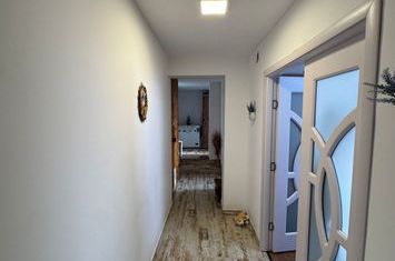 Apartament 2 camere de vanzare MOCIRA - Maramures anunturi imobiliare Maramures