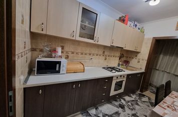 Apartament 2 camere de vanzare 13 DECEMBRIE - Brasov anunturi imobiliare Brasov