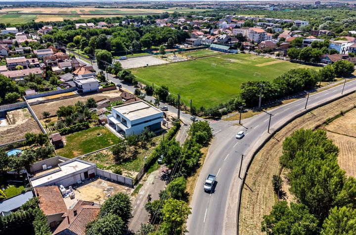 Vila spatioasa in subcetate, proprietate premium anunturi imobiliare Arad