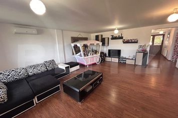 Vilă - 5 camere de inchiriat PREAJBA - Dolj anunturi imobiliare Dolj