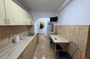 Apartament 2 camere de inchiriat EST - Vrancea anunturi imobiliare Vrancea