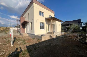 Casă - 3 camere de vanzare CRAIOVA - Dolj anunturi imobiliare Dolj