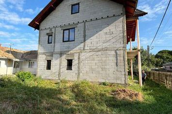 Casă - 4 camere de vanzare SUCEAVA - Suceava anunturi imobiliare Suceava