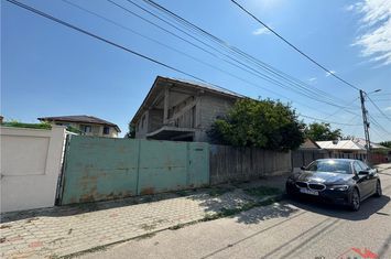 Vilă - 4 camere de vanzare EST - Vrancea anunturi imobiliare Vrancea