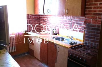 Apartament 3 camere de vanzare MOTRU - Gorj anunturi imobiliare Gorj