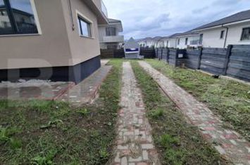 Vilă - 4 camere de vanzare DEZMIR - Cluj anunturi imobiliare Cluj