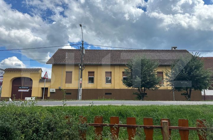 Vilă - 8 camere de vanzare CINCU - Brasov anunturi imobiliare Brasov