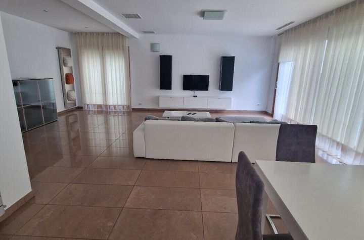 Casă - 5 camere de inchiriat VOLUNTARI - Bucuresti anunturi imobiliare Bucuresti