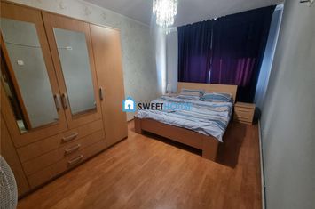 Apartament 2 camere de vanzare EST - Brasov anunturi imobiliare Brasov