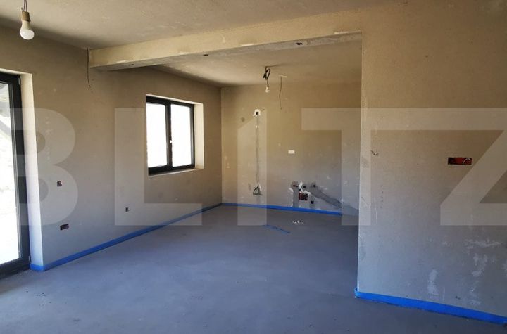 Vilă - 4 camere de vanzare ZALAU - Salaj anunturi imobiliare Salaj