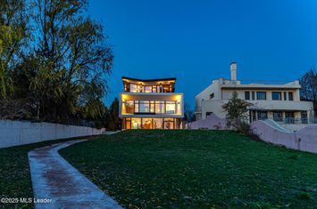 Casa TA de pe malul lacului Mogosoaia anunturi imobiliare Bucuresti