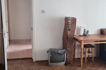 Apartament 2 camere de vanzare CENTRAL - Valcea anunturi imobiliare Valcea