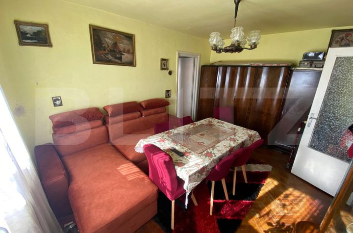 Apartament 3 camere de vanzare CLUJ-NAPOCA - Cluj anunturi imobiliare Cluj