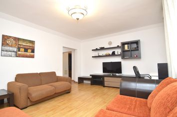 Apartament 3 camere de inchiriat UNIRII - Bucuresti anunturi imobiliare Bucuresti
