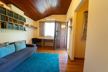 Casă - 4 camere de vanzare CISNADIOARA - Sibiu anunturi imobiliare Sibiu