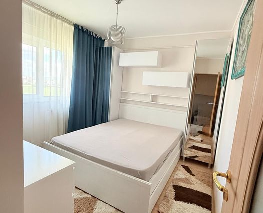 Apartament 2 camere Dacia, 45 mp