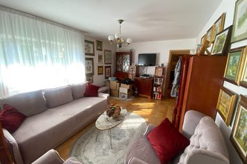 Girocului | 3 Camere | Decomandat | Boxa-spatiu depozitare | Izolat interior anunturi imobiliare Timis
